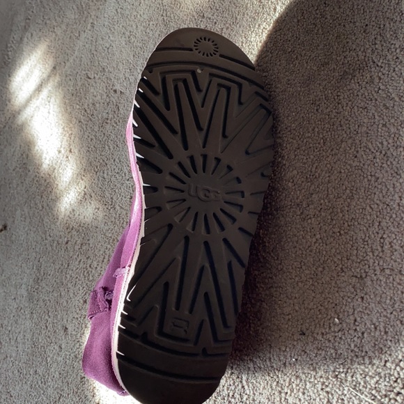 Ugg boots - Picture 2 of 5